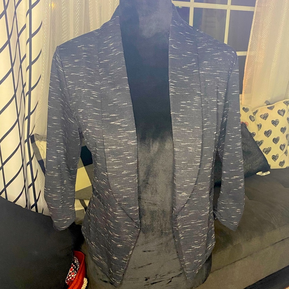 Maurice’s size S heathered blazer. New with tags! Smoke free home!